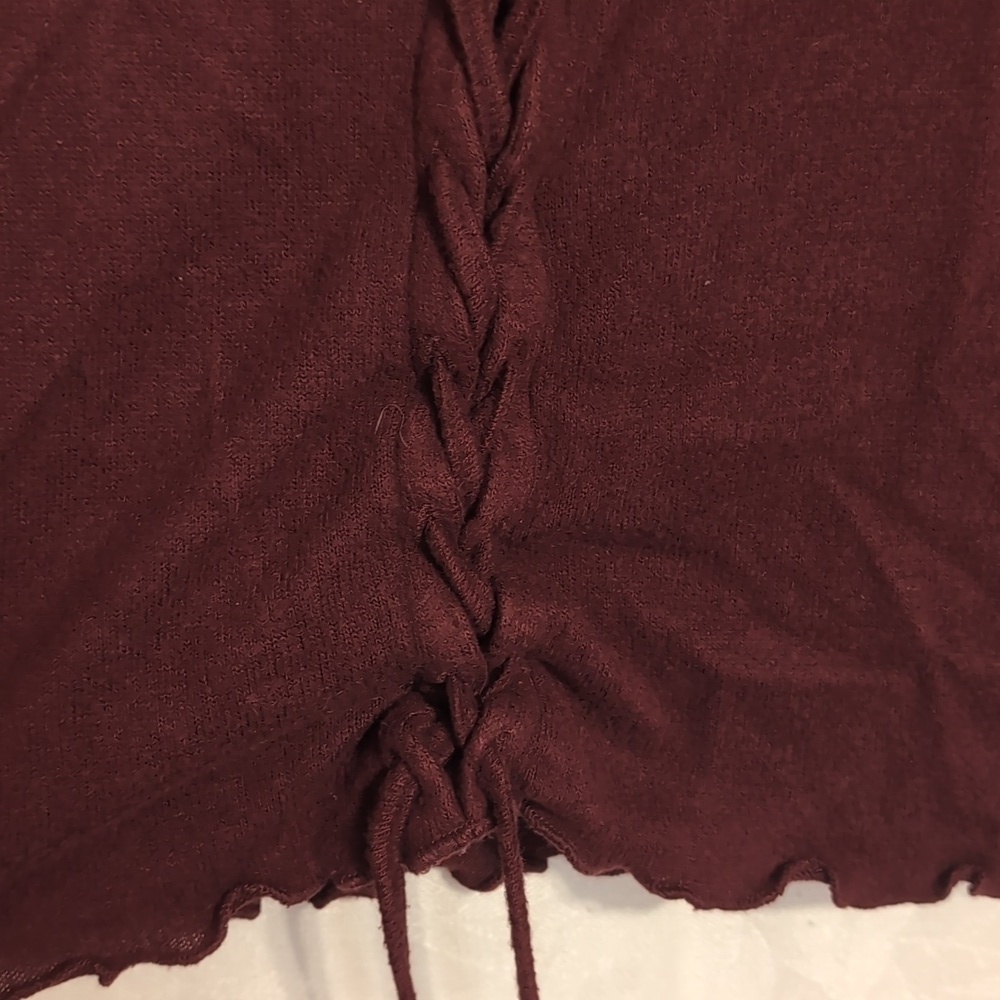 Arizona Jean Co. Maroon Lace Up Front Long Sleeve Crop Shirt Size Large - Picture 3 of 6